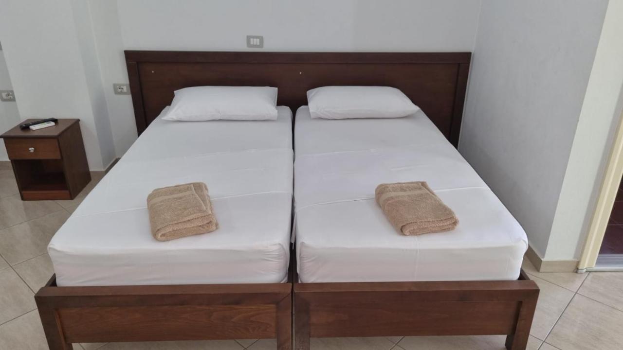 Anmaor Hotel Qeparo Kültér fotó