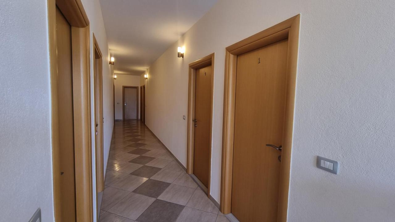 Anmaor Hotel Qeparo Kültér fotó