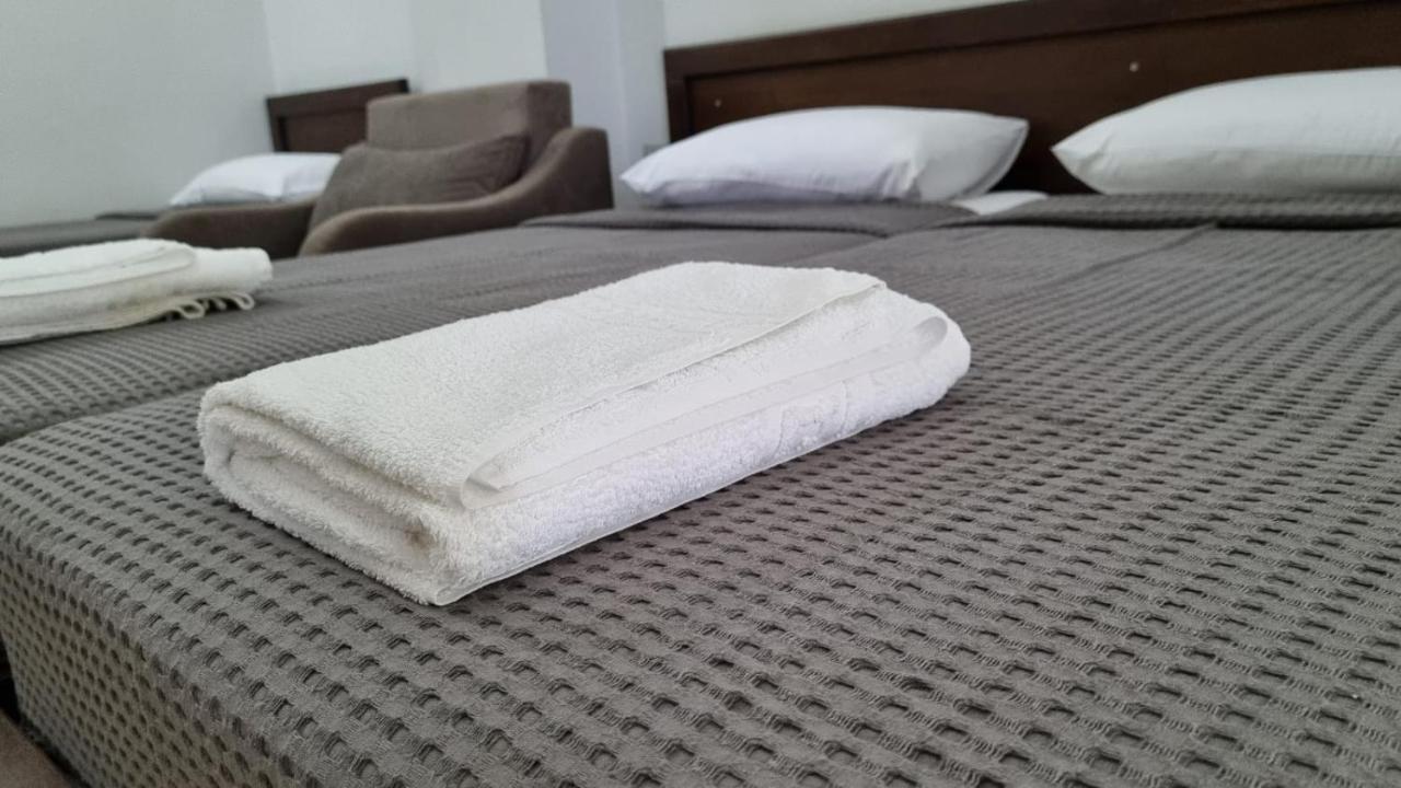 Anmaor Hotel Qeparo Kültér fotó